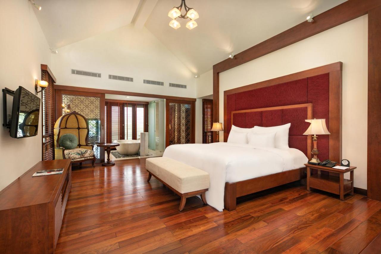 Villa Da Nang Resort Beachfront Abogo Exterior photo